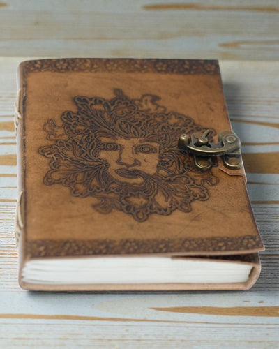 Sylva Spirit – Caderno de Couro Greenman com Fecho Metálico