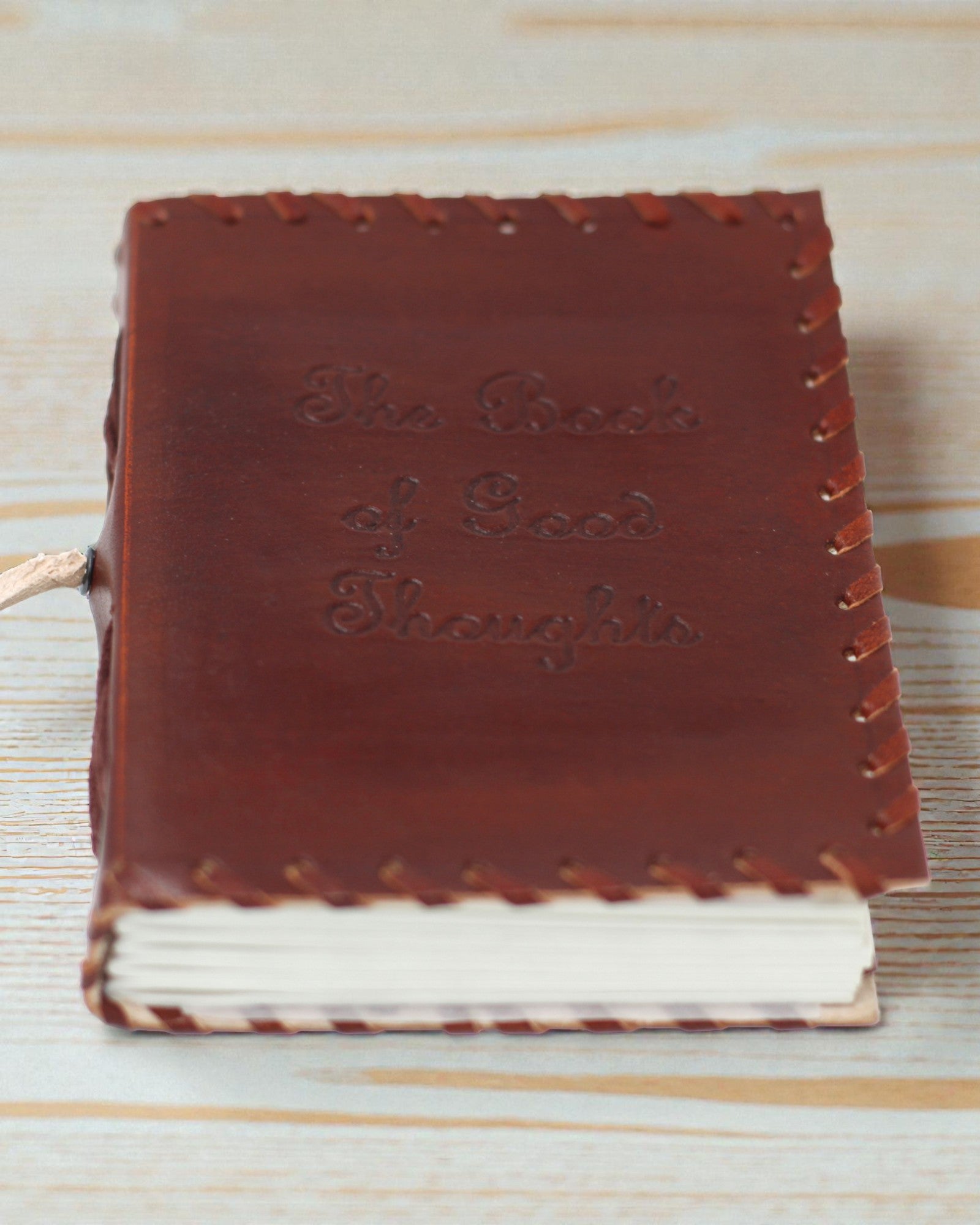 Liber Mentis – Caderno de Notas em Couro Livro de Pensamentos com Correia Envolvente