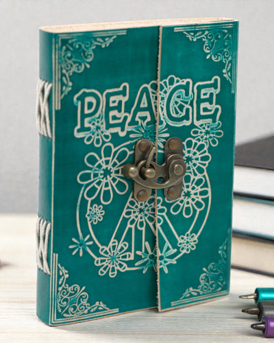 Caderno de notas em couro Green Peace com fecho (18x13 cm)