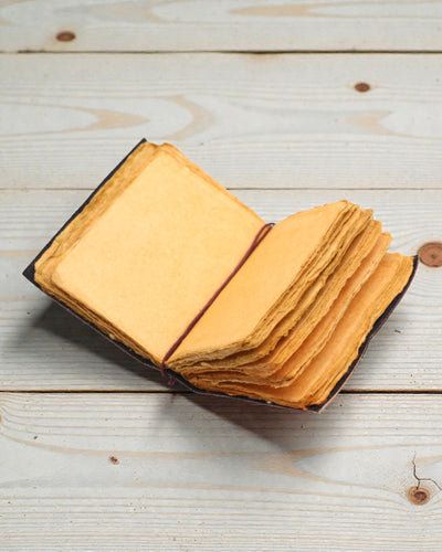 Caderno de couro grosso com borda irregular – Nem todos os dias podem ser bons (12.7 × 8.9 cm)