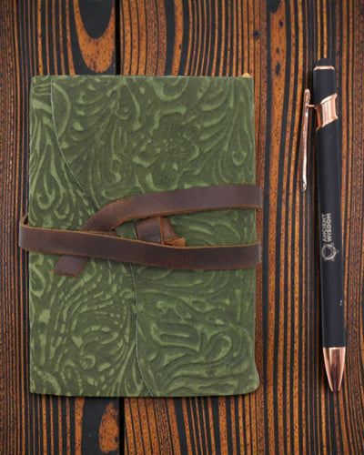 Green Maze de época – caderno de notas em pele com folhas envelhecidas 12,7 × 8,9 cm