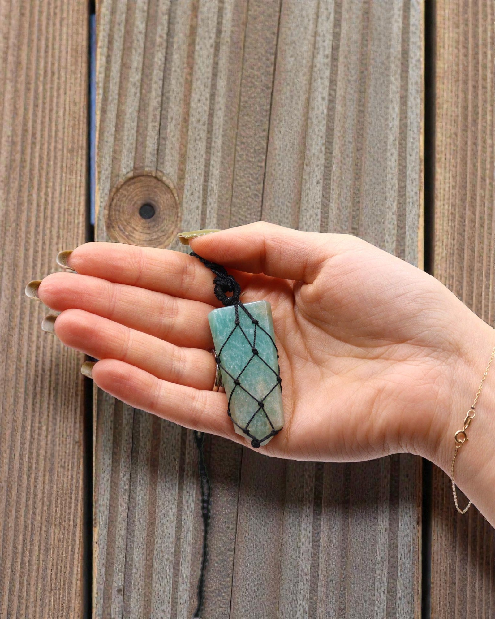 Ponto de Harmonia – Colar de Macramé com Amazonite em Ponta