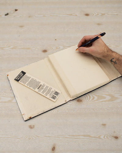 Caderno Grande Lokta Botanical Bloom – Flores (45 folhas, 21 x 15 cm)