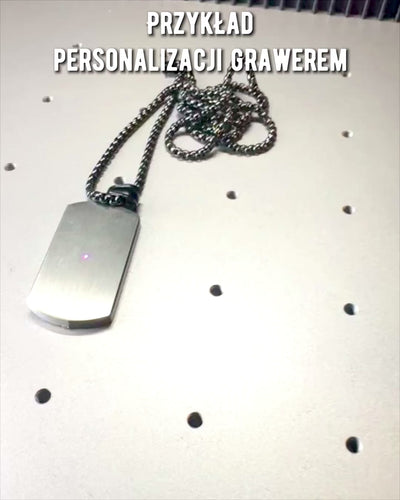 Colar masculino Dog Tag "SteelVision" – aço inoxidável, 15 variantes, personalização com gravação