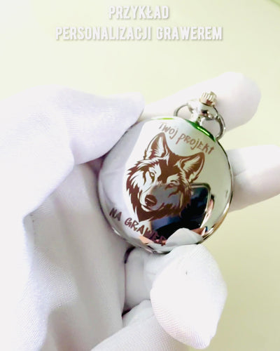 Relógio de Bolso Clássico com Números Romanos e Corrente, Quartzo, Brilho de Aço - cor prata