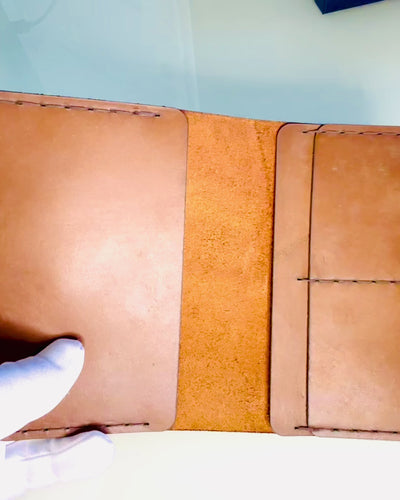 Estojo "Viajante" - Embalagem de Couro para Passaporte, personalização com gravação - 2 variantes de cor