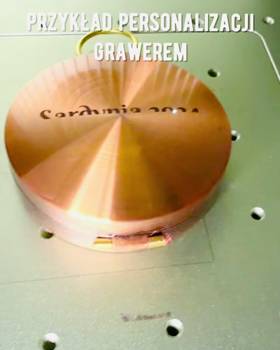 Bússola ouro rosa - navegação em estilo retro – instrumento portátil e preciso para determinação de direção para viajantes e exploradores. Gravação, personalização.