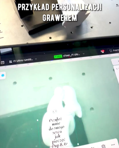 Elegante Conexão - Pequena Estatueta Decorativa com Opção de Gravação - cor branca