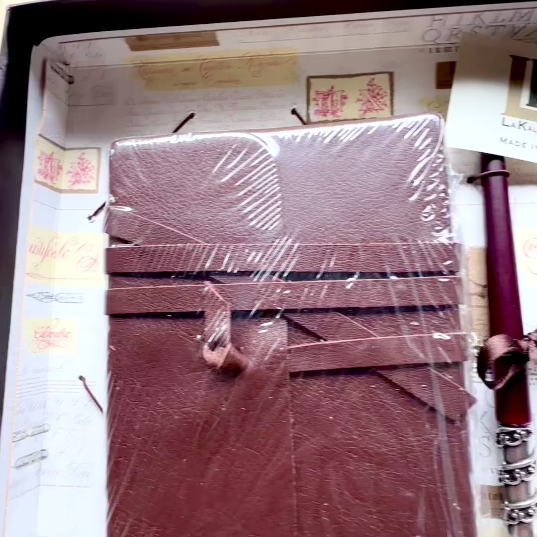 Conjunto exclusivo de caligrafia com caderno