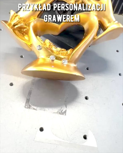 Figura "Toque de Amor" 10 cm de altura, com Opção de Gravação para presente