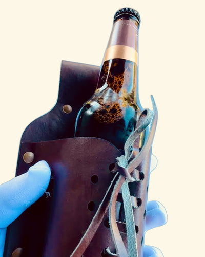 Capa de Couro para Garrafa "LeatherCraft Elegance" - possibilidade de personalização