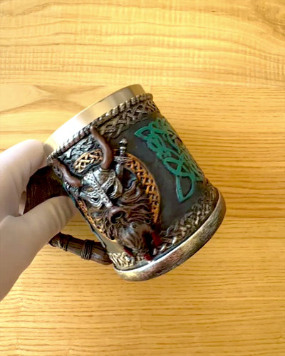 Caneca Viking Ragnar's Horn - com Opção de Gravação para presente, 250 ml