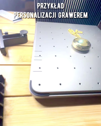 Bússola Aventura de cor dourada – Elegante Navegador de Descobertas