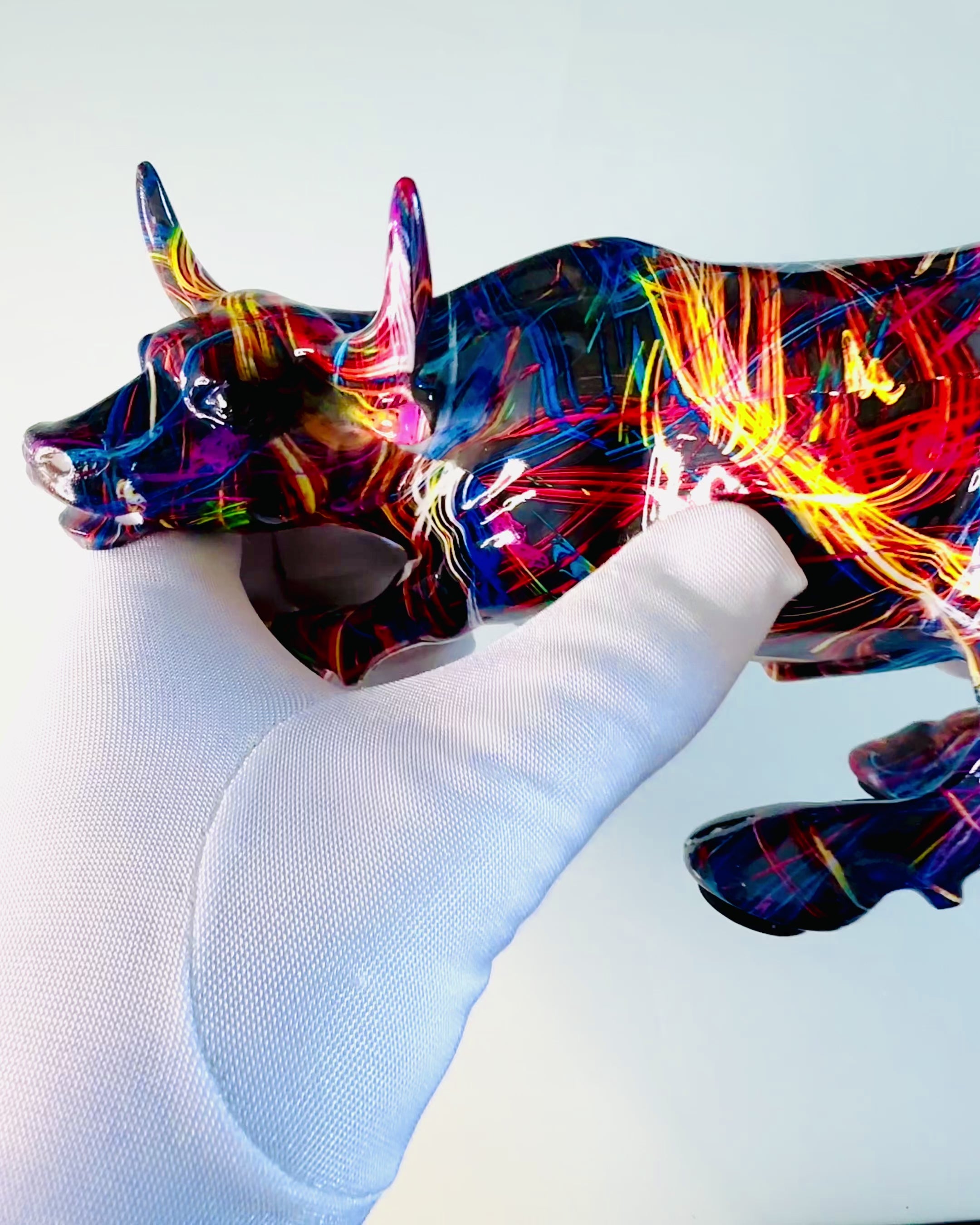 Escultura Decorativa Touro "BullArt" – Arte Única com Opção de Gravação - 4 variantes de cor, para presente personalizado