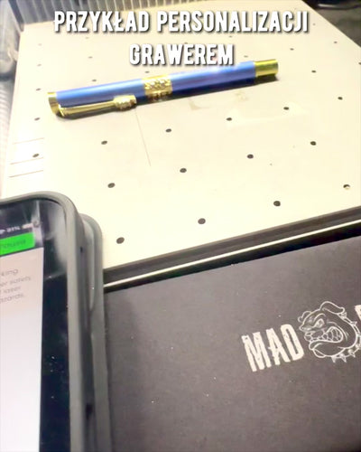 Caneta Elegante Dragão, 3 variantes de cores, possibilidade de personalização com gravação para presente