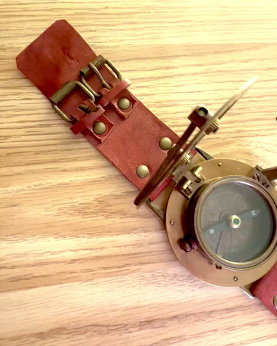 Relógio de Sol "Bússola Antiga", relógio de pulso com bússola, possibilidade de personalização com gravação