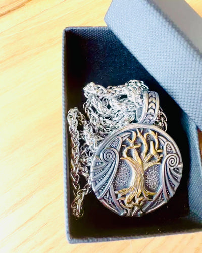 Colar "Árvore da Vida" em aço inoxidável com personalização, com o símbolo Aegishjalmur, (Capacete do Terror)
