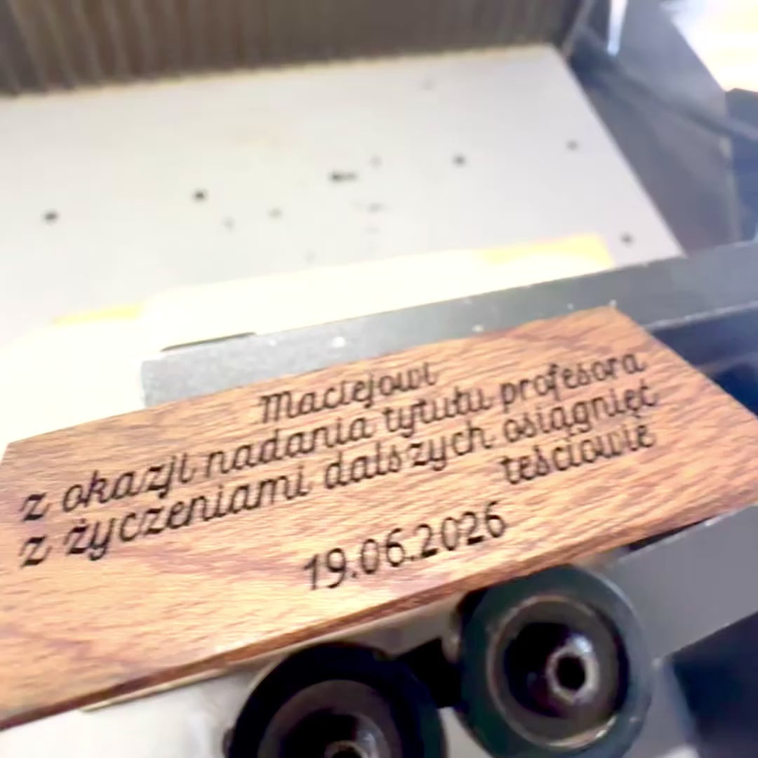 Calendário Perpétuo Renascentista com Gravação - Presente Personalizado para os Anos 1600-2799, Decoração Elegante para Escritório, Diâmetro 9 cm, Estilo Renascentista