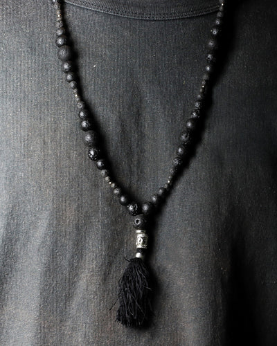 Colar Essência do Vulcão – Energia de Enraizamento